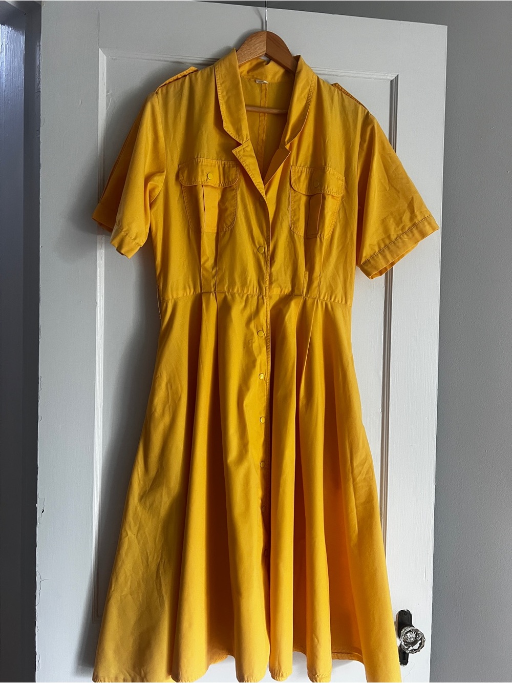 Vintage sunshine Yellow Button-Front Midi Dress with pockets